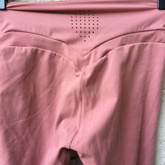 Gymshark x Whitney Simmons Legging in Pink Haze Size S - Picture 4 of 10